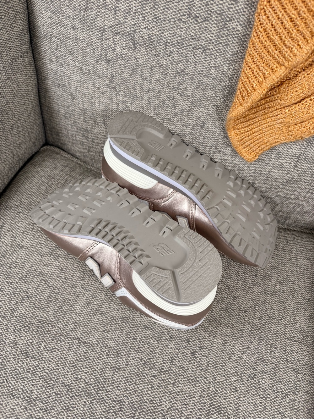 New Balance 574 Rose Gold and Cream Metallic Sneakers - Picture 7 of 10